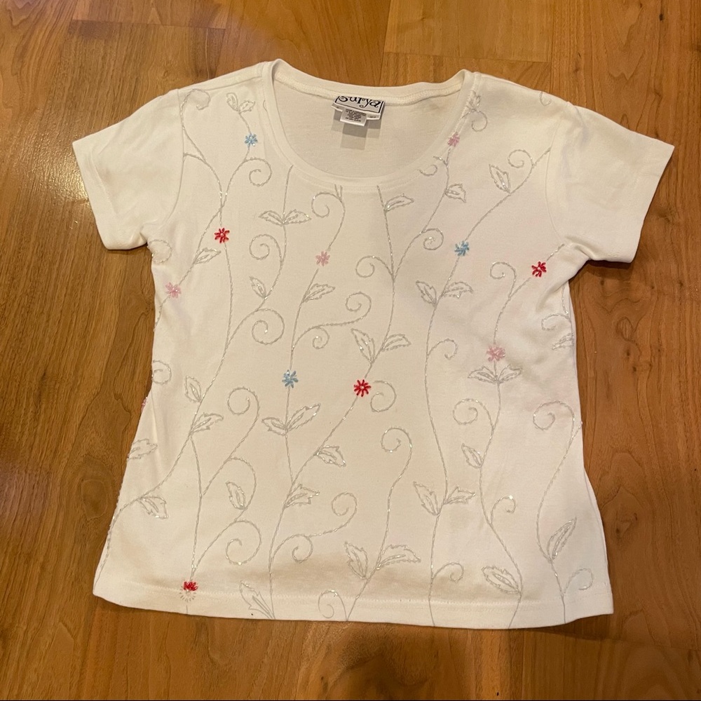 Surya Cute Flower Gem Shirt